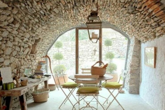 Unusual Houses (22 pics)