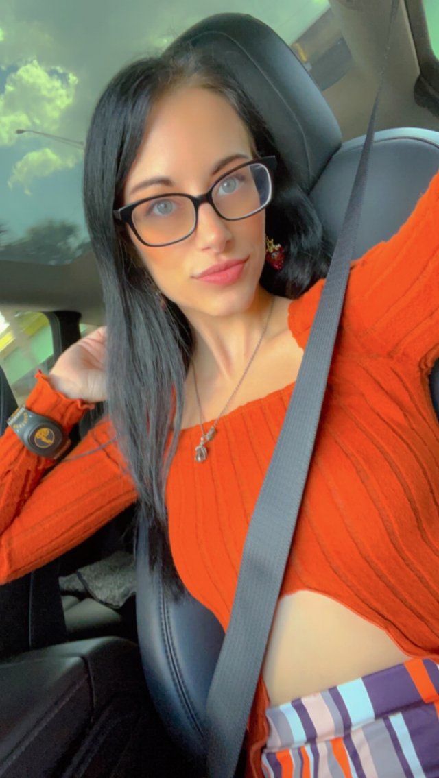Girls In Glasses (36 pics)