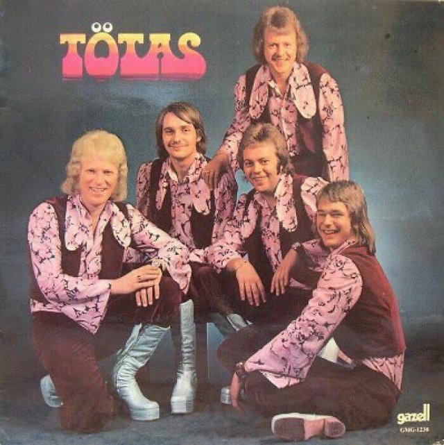 Strange Album Covers (22 pics)