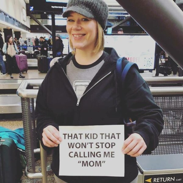 Original Signs At Airports (27 pics)
