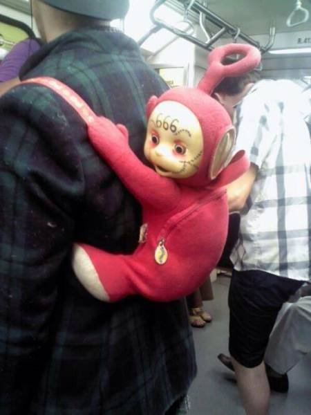 What Is Going On Here? (42 pics)