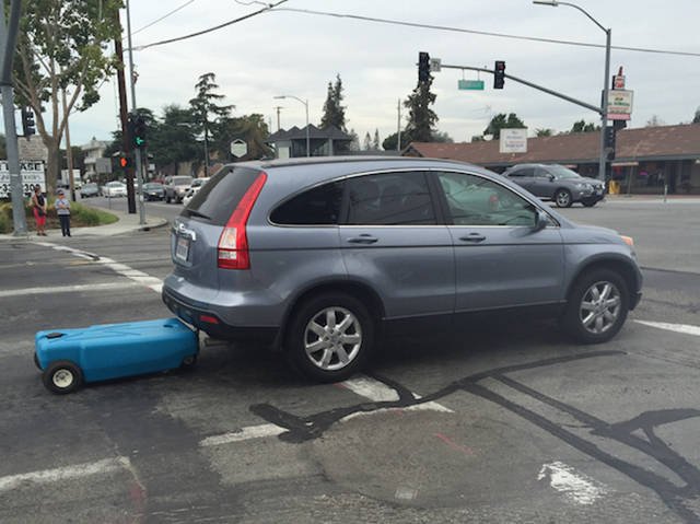 Strange Encounters On The Roads (44 pics)