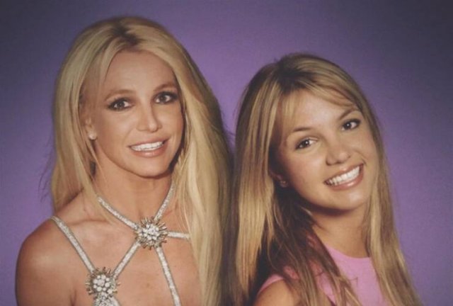 Celebrities ''Meet'' Younger Versions Of Themselves (18 pics) Celebrities ''Meet'' Younger Versions Of Themselves (18 pics)