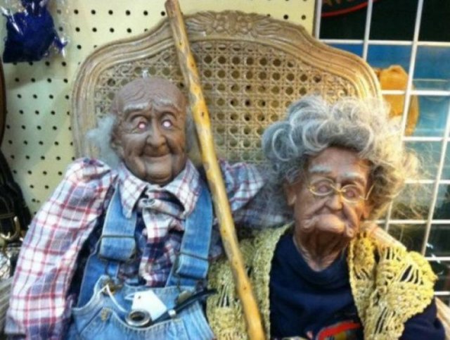 What Is Going On Here? (42 pics)