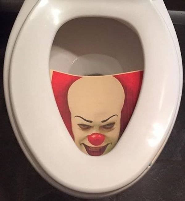 What Is Going On Here? (42 pics)