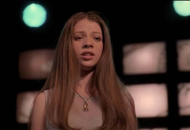 Adult Actors Who Played Teenagers (40 pics)