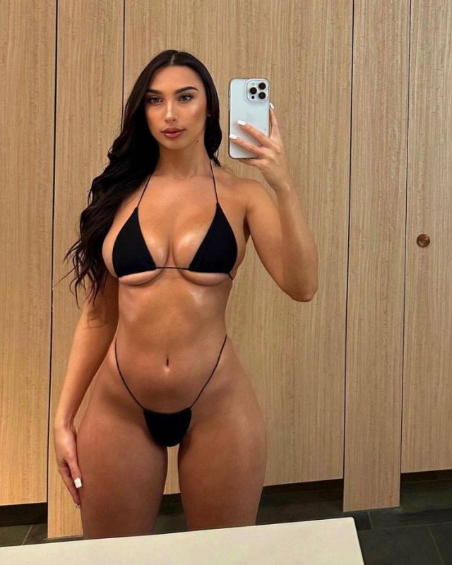Slim Girls (47 pics)