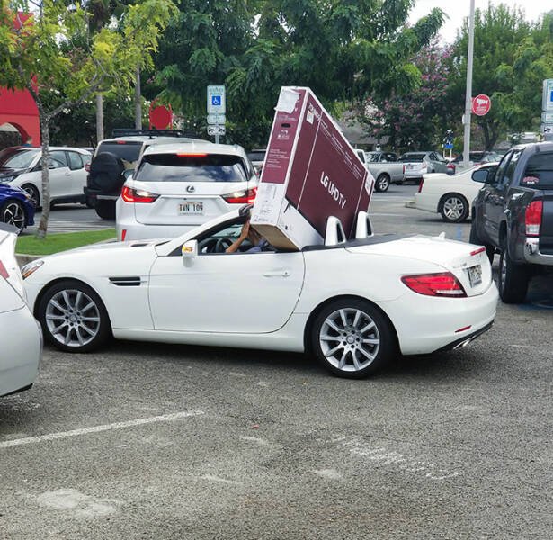Unlucky Black Friday (25 pics)