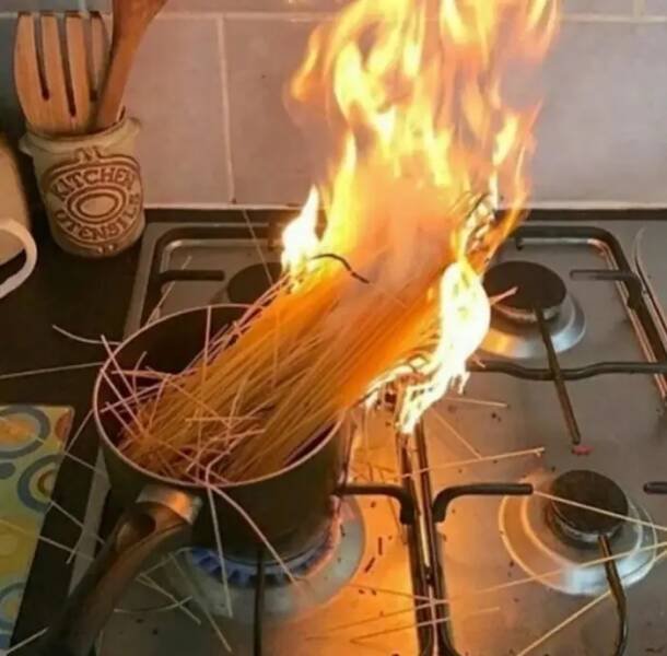 Kitchen Catastrophes (24 pics)