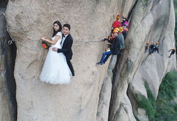 Weird Photos (24 pics)