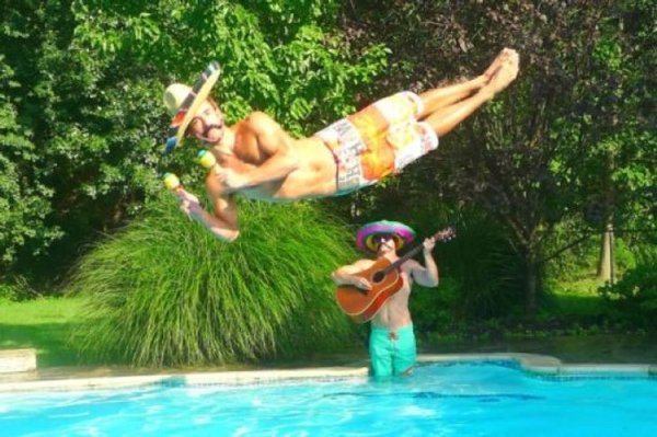 Weird Photos (24 pics)