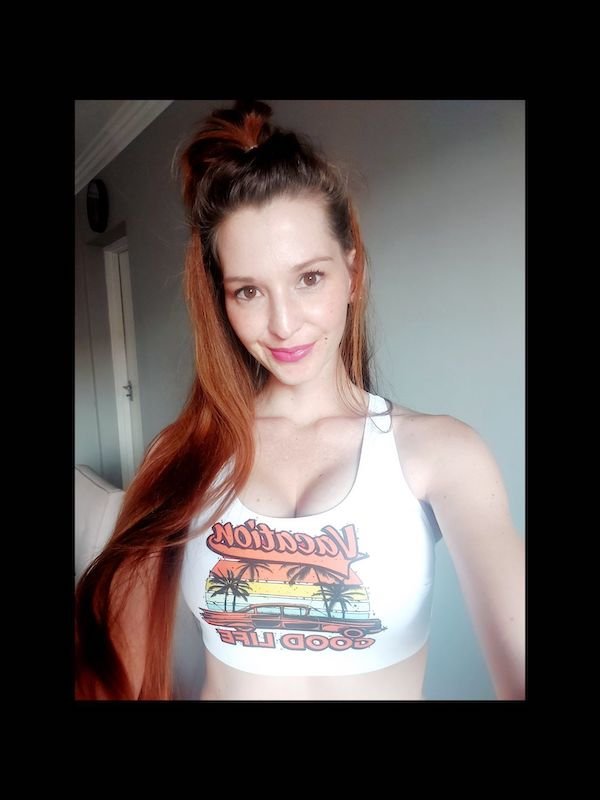 Attractive Girls (26 pics)