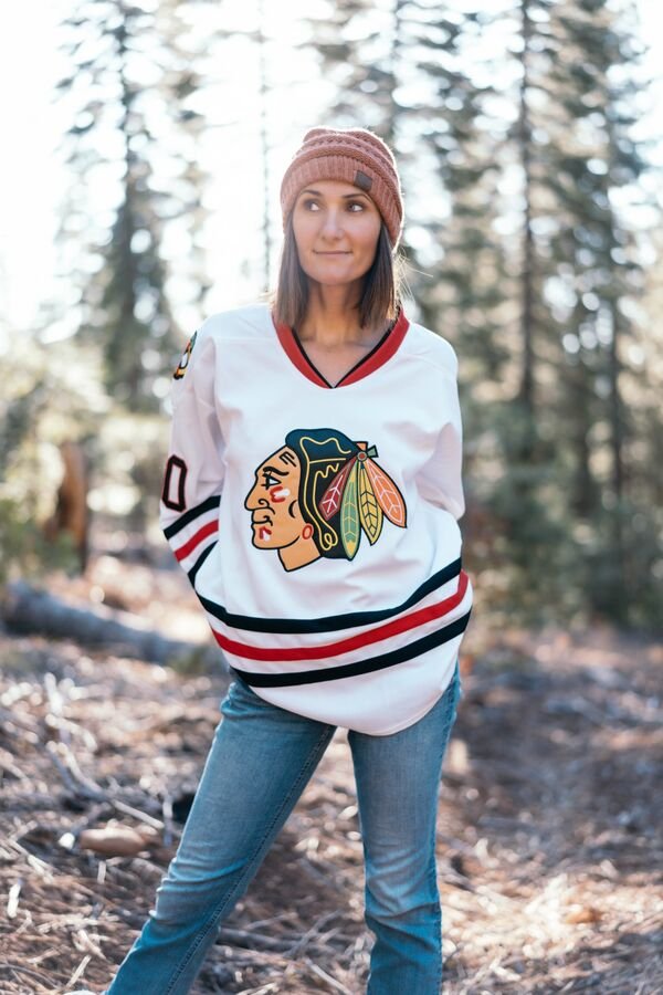 Girls In Hockey Sweaters (35 pics)