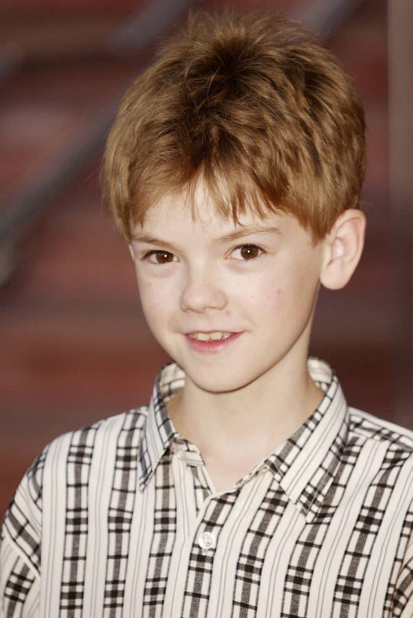 Child Actors From Popular Christmas Movies Then And Now (45 pics)