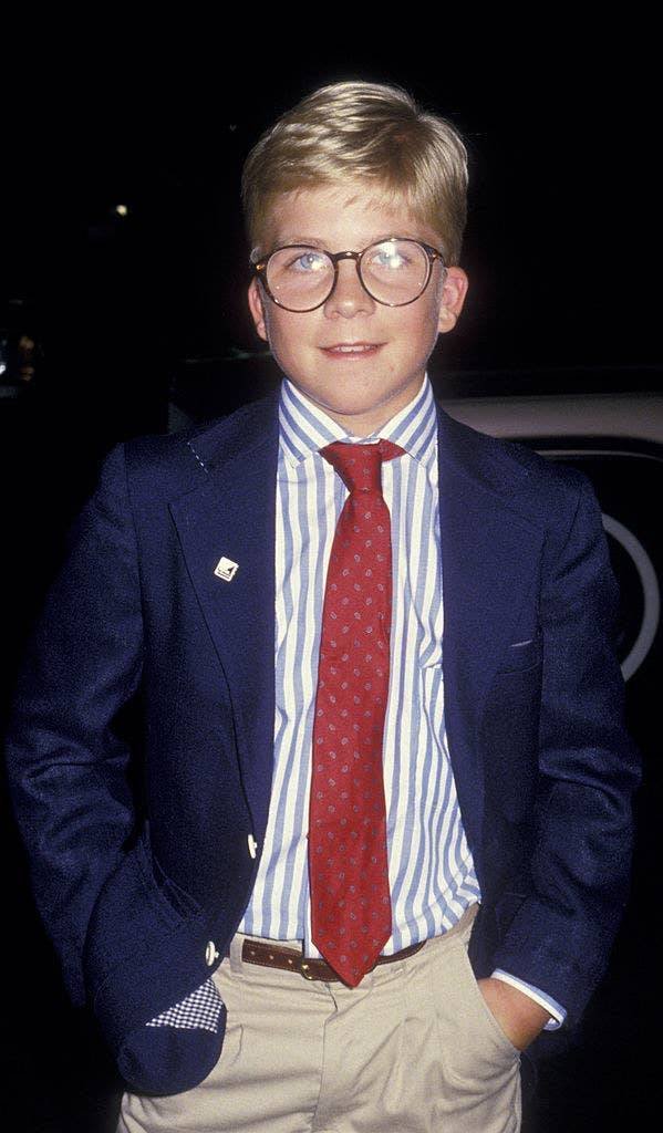 Child Actors From Popular Christmas Movies Then And Now (45 pics)