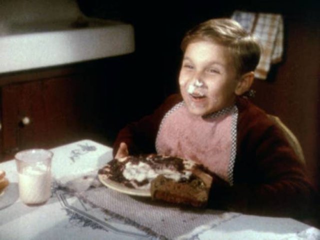 Child Actors From Popular Christmas Movies Then And Now (45 pics)