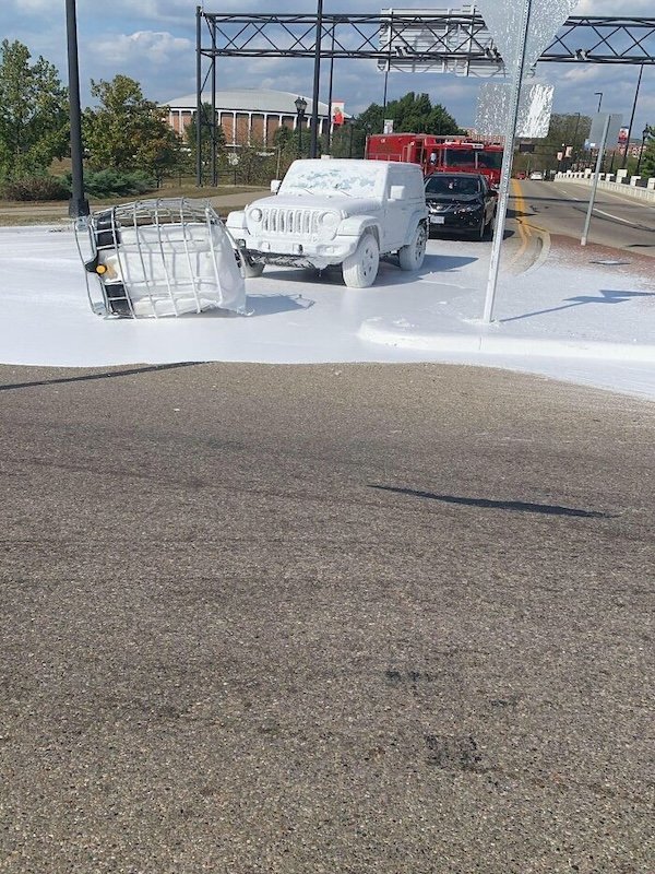 Bad Days Happen (29 pics) Bad Days Happen (29 pics)