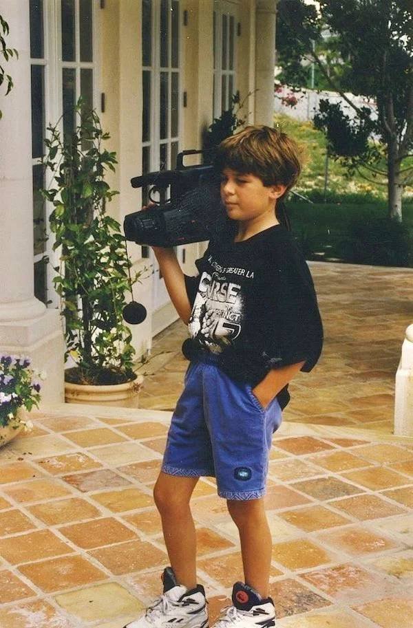 Celebrities In Their Youth (24 pics) Celebrities In Their Youth (24 pics)
