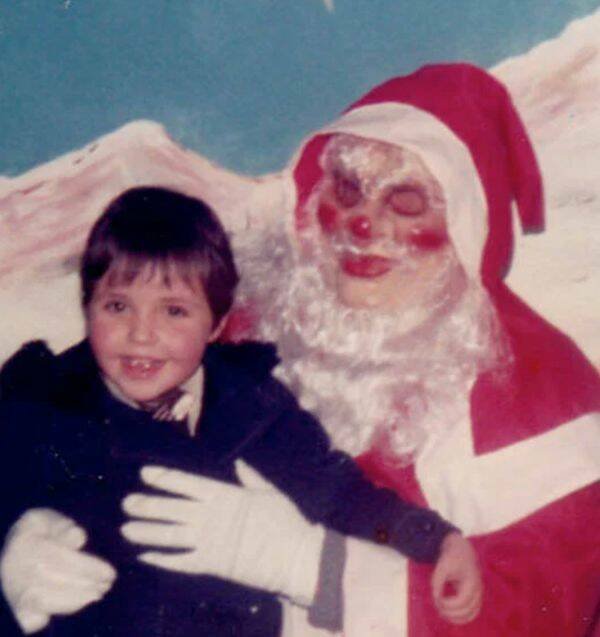 Scary Mall Santas (25 pics)