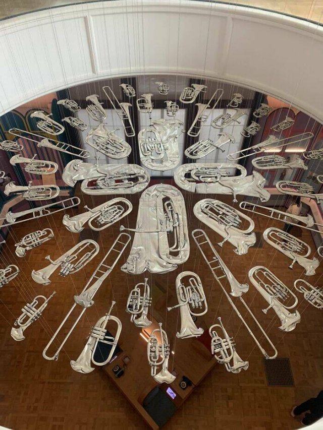 Unusual Uses Of Musical Instruments (23 pics)