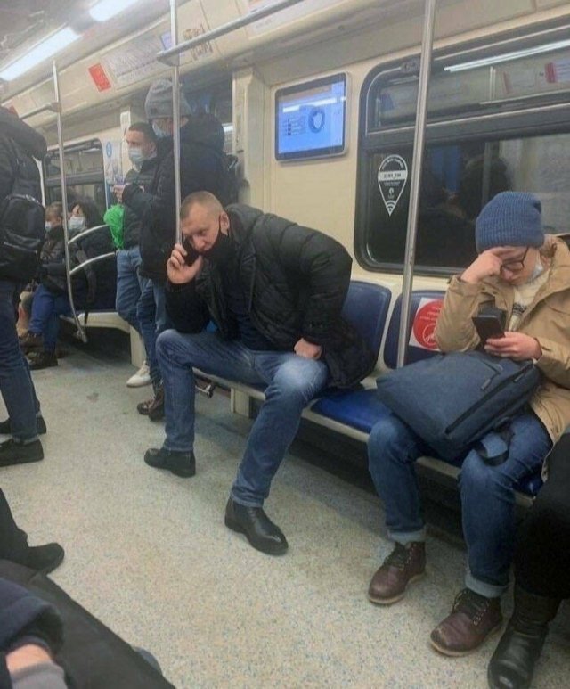 Annoying Passengers (20 pics)