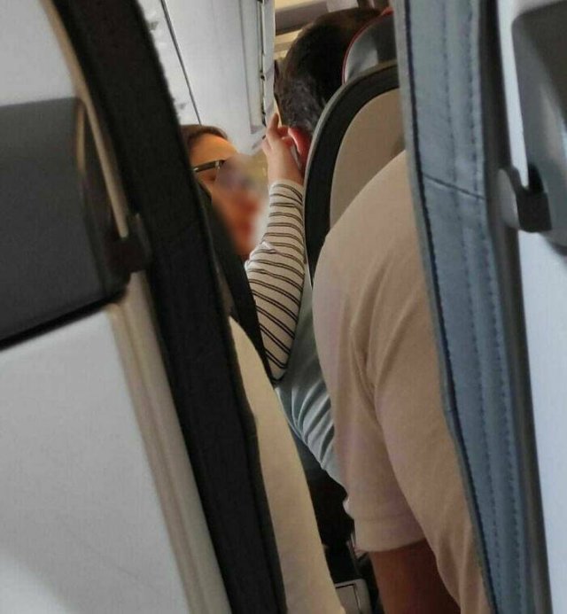 Annoying Passengers (20 pics)