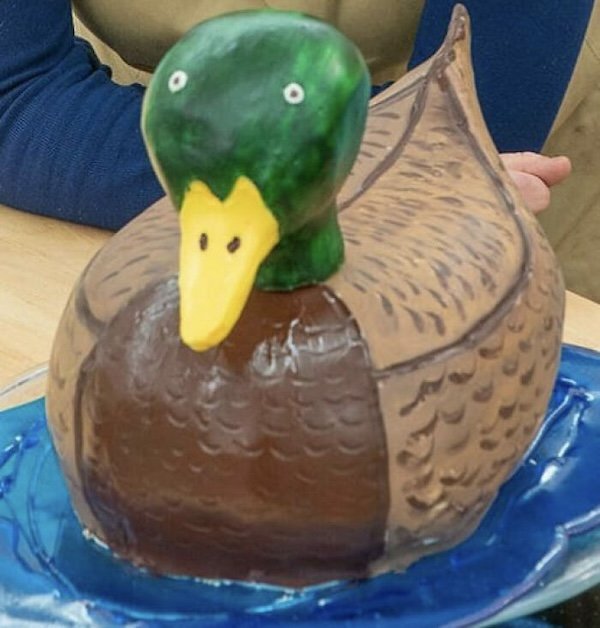 Unusual And Creepy Cakes (29 pics)