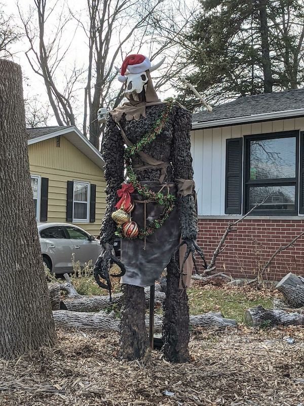 Creepy Finds (44 pics)