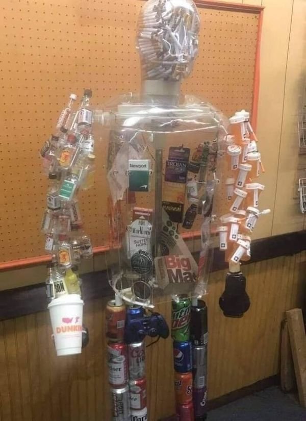 Creepy Finds (44 pics)