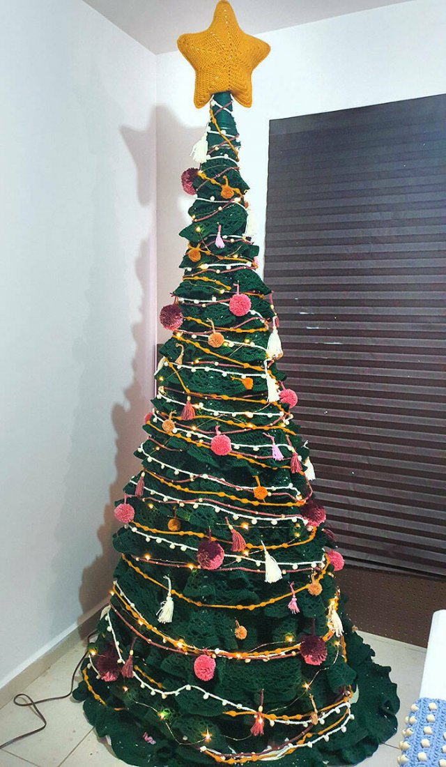 Creative Christmas Trees (22 pics)
