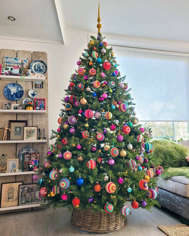 Creative Christmas Trees (22 pics)