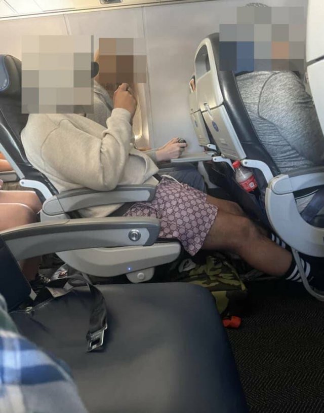 The Bad Side Of Traveling (21 pics)
