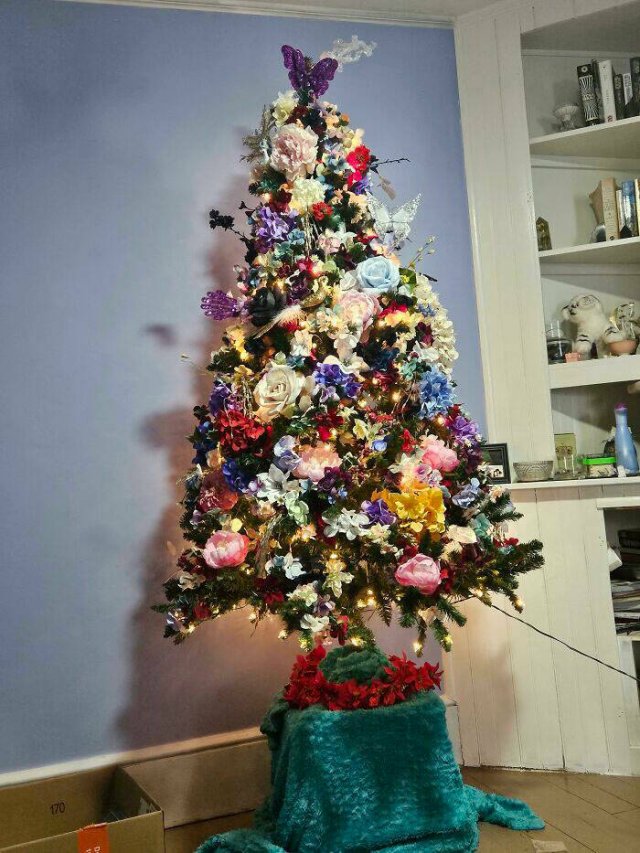 Creative Christmas Trees (22 pics)