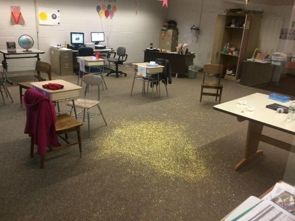 Bad Days Happen (17 pics)