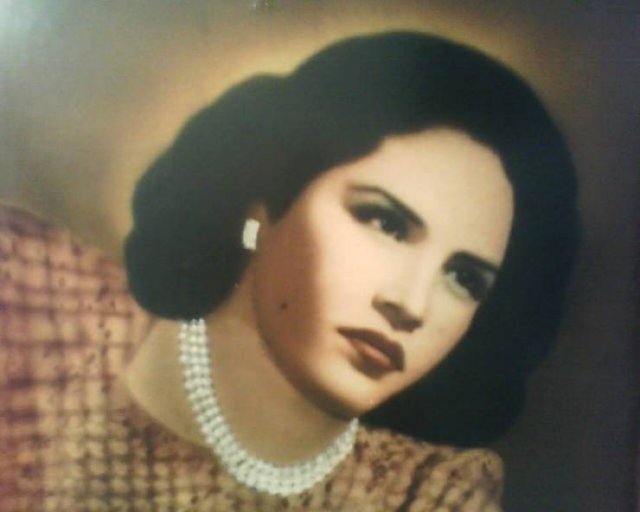 People Share Their Cool Retro Photos (25 pics) People Share Their Cool Retro Photos (25 pics)