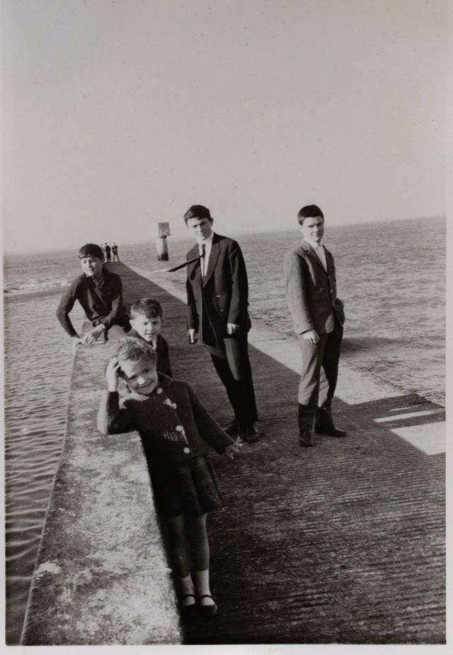 People Share Their Cool Retro Photos (25 pics) People Share Their Cool Retro Photos (25 pics)