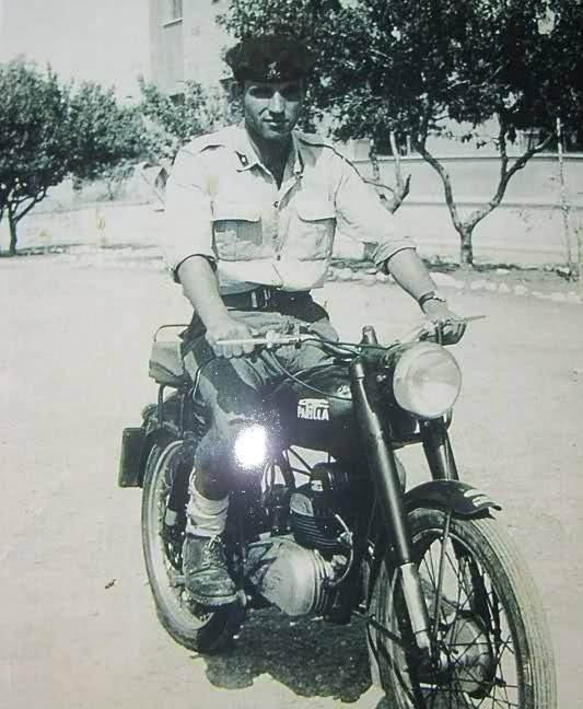 People Share Their Cool Retro Photos (25 pics) People Share Their Cool Retro Photos (25 pics)