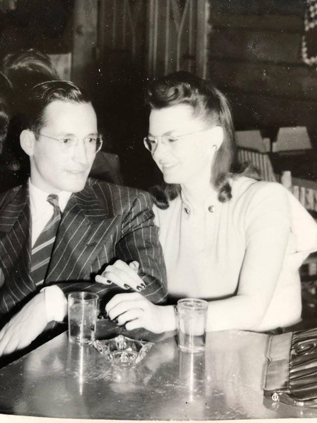 People Share Their Cool Retro Photos (25 pics) People Share Their Cool Retro Photos (25 pics)