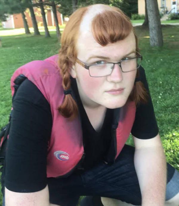 Awful Haircuts (28 pics)