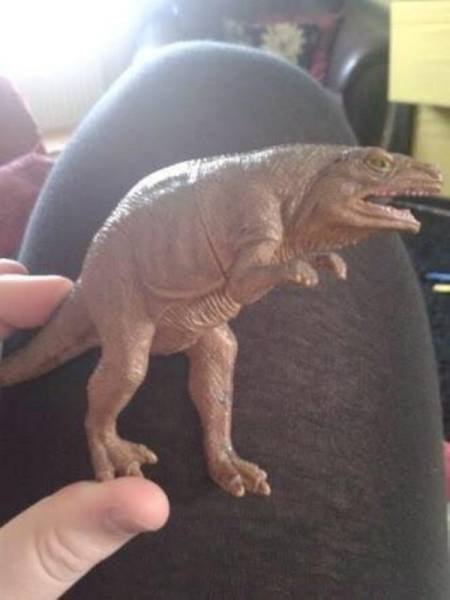 Creepy Toys (23 pics)