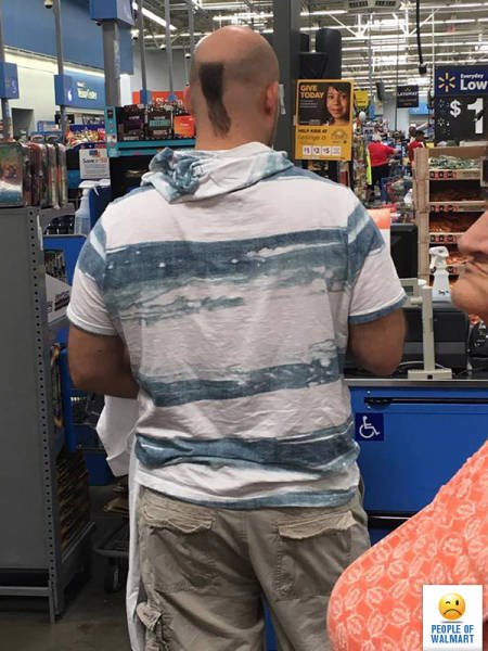 Odd People In Stores (41 pics)