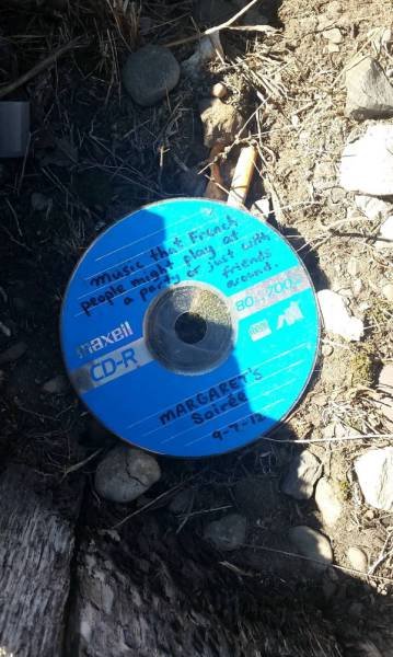 Strange Finds And Situations (49 pics)