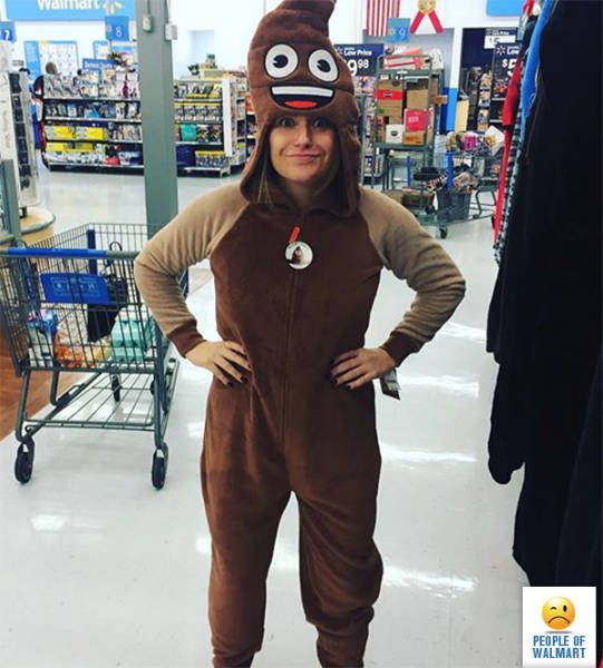 Odd People In Stores (41 pics)