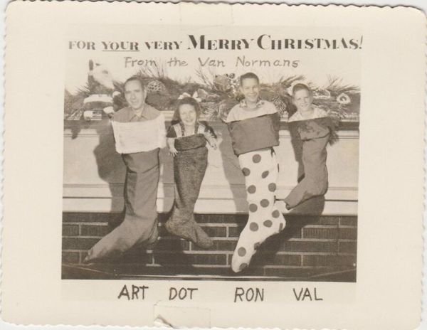 Vintage Christmas Cards (34 pics)