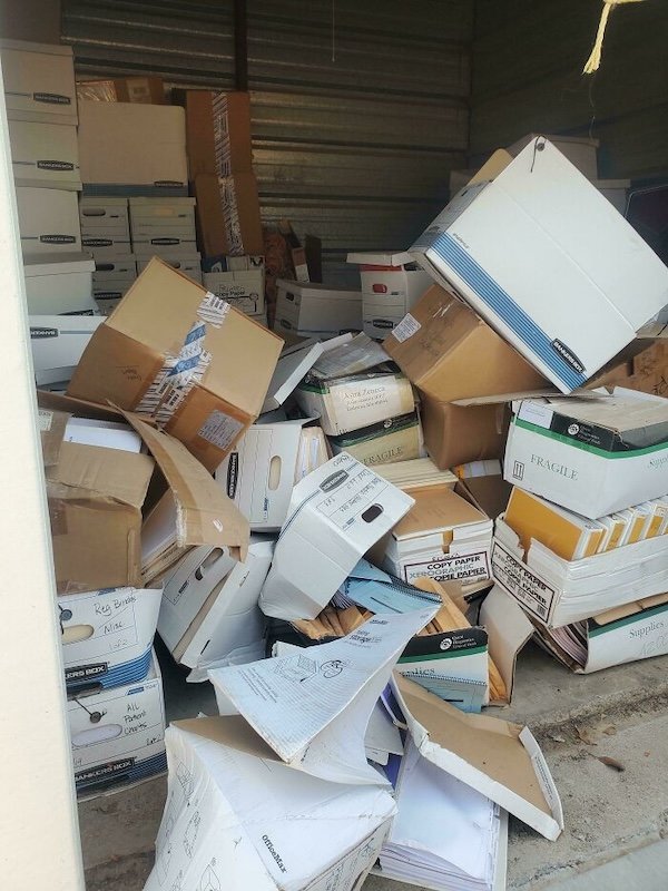 Annoying Coworkers (25 pics)