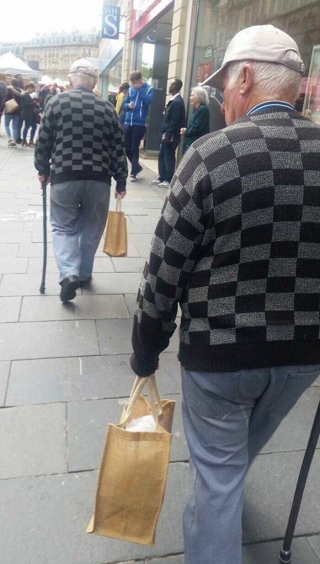 Glitches In The Matrix (24 pics)