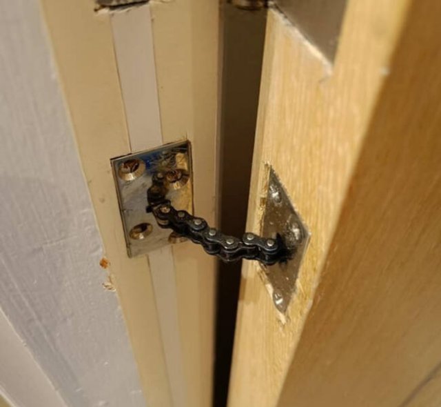 What Are These Things? (21 pics)