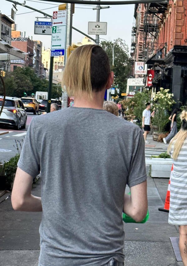 Awful Haircuts (23 pics)