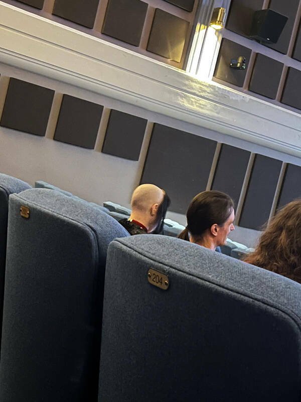 Awful Haircuts (23 pics)