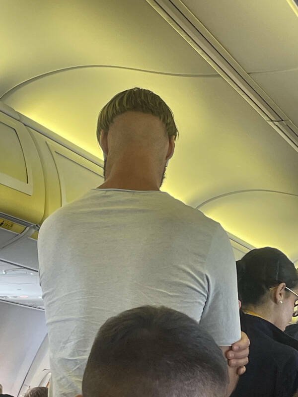 Awful Haircuts (23 pics)